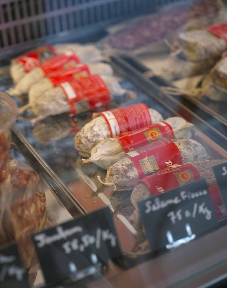 Château Clichy charcuterie italienne